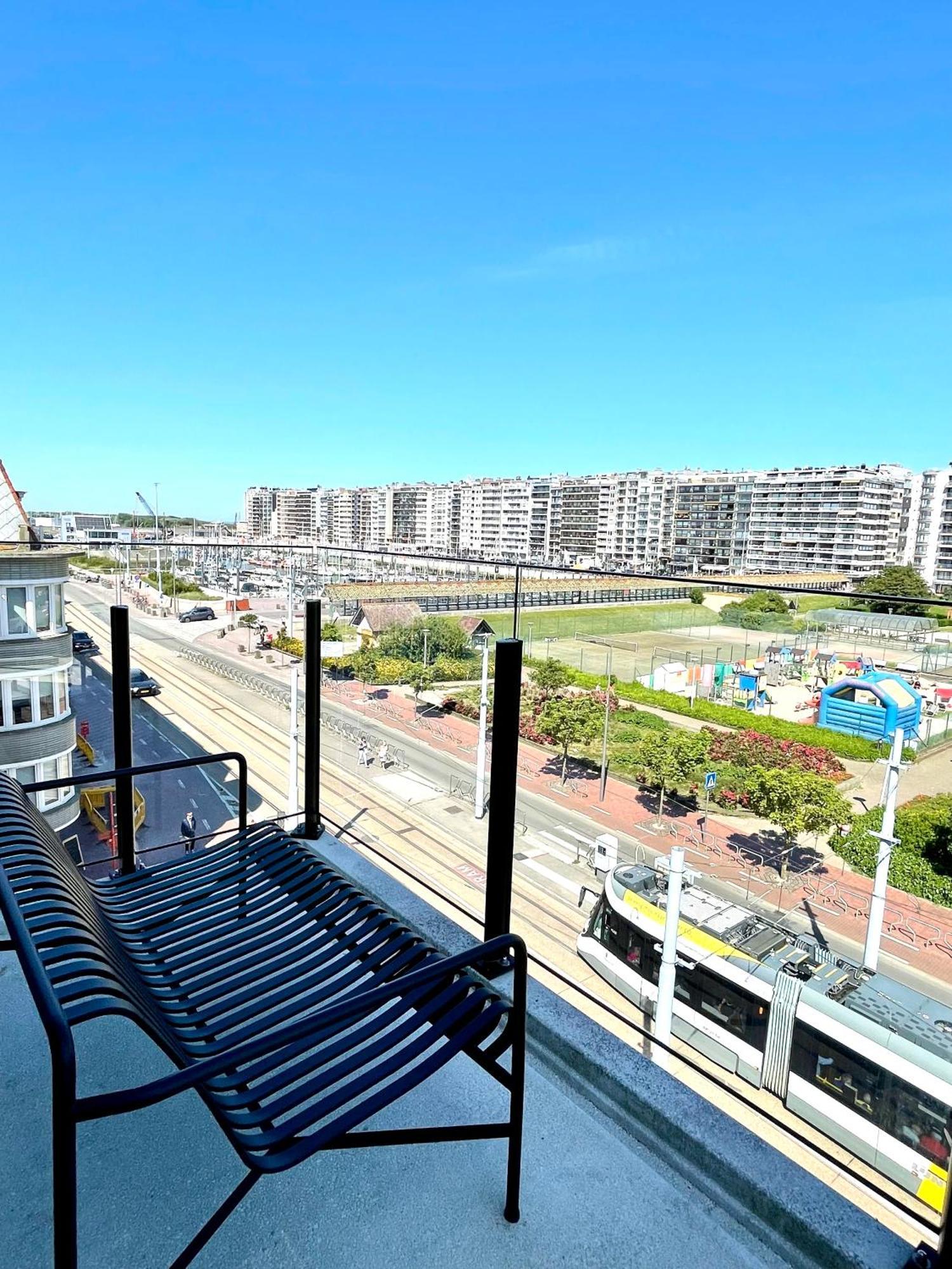 Molo Roof - Stylish Penthouse With Marina View Blankenberge Within Walking Distance From The Sea - 15 Km From Bruges Apartment Exterior photo