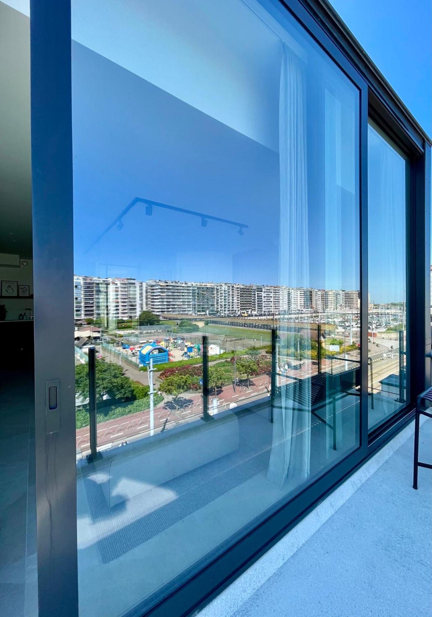 Molo Roof - Stylish Penthouse With Marina View Blankenberge Within Walking Distance From The Sea - 15 Km From Bruges Apartment Exterior photo